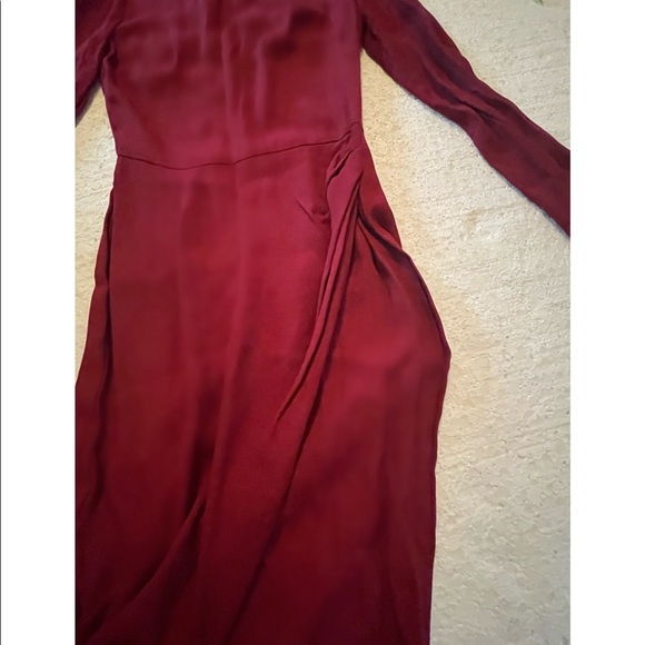 Beautiful Ruby reformation dress. - Picture 3 of 3